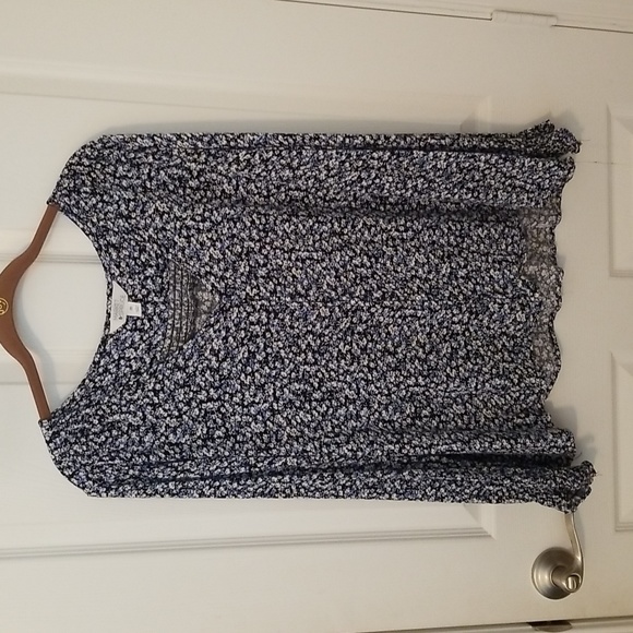 Market & Spruce *Juliette* button detail top - Picture 2 of 8